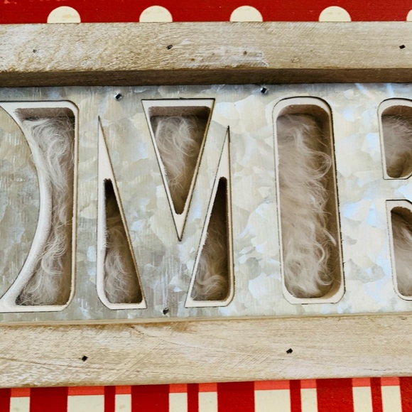 Heart H-O-M-E Sign - Picture 3 of 8